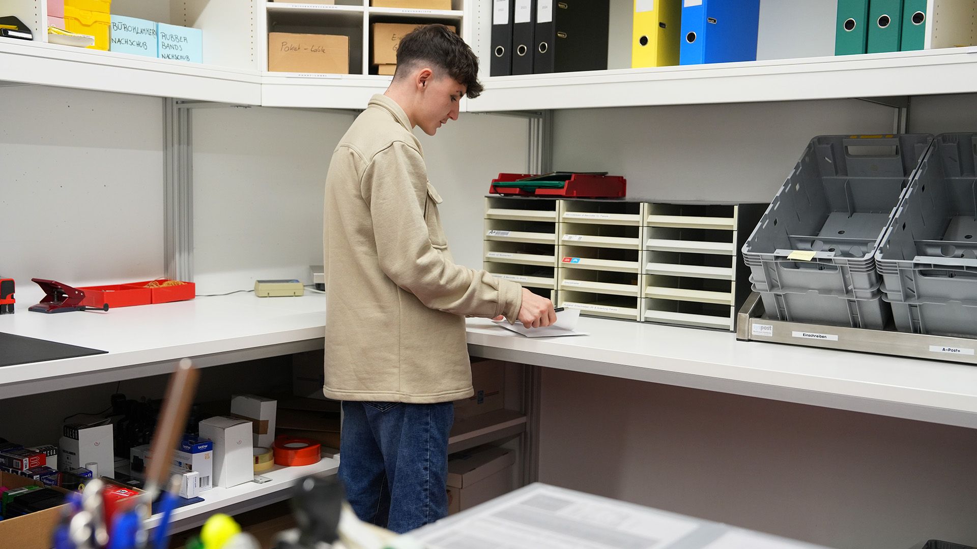 Un apprenant qui fait le poste