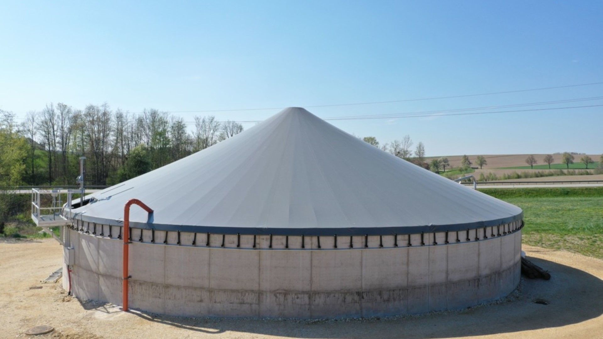 Copertura delle fosse per liquami